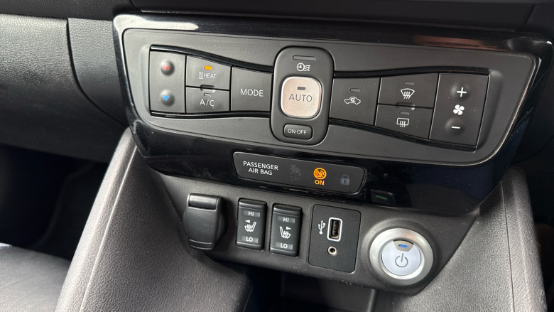 Nissan LEAF 160kW e+ Tekna 62kWh 5dr Auto Electric Hatchback